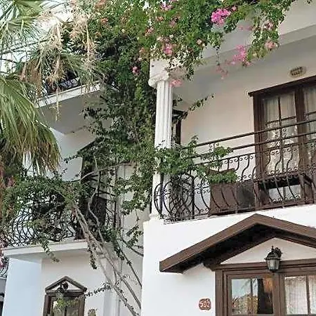 Ξενοδοχείο Mare Garden 4*